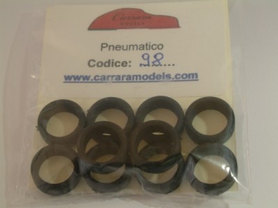 CM-P98 n° 10 Pneumatico in gomma battistrada slick misure DE 15,5 x DI 11,5 x L 6,5 - scala 1:43